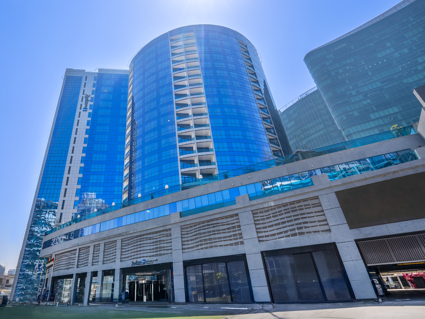 Experience Waterfront Bliss at Radisson Blu