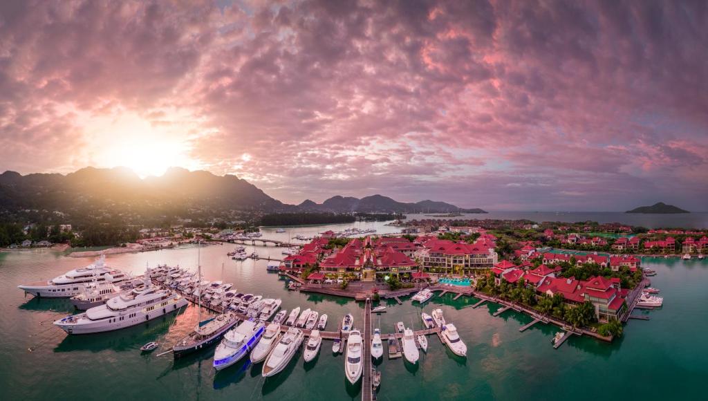 🏝️ Eden Bleu Escape – Island Luxury in the Heart of Seychelles